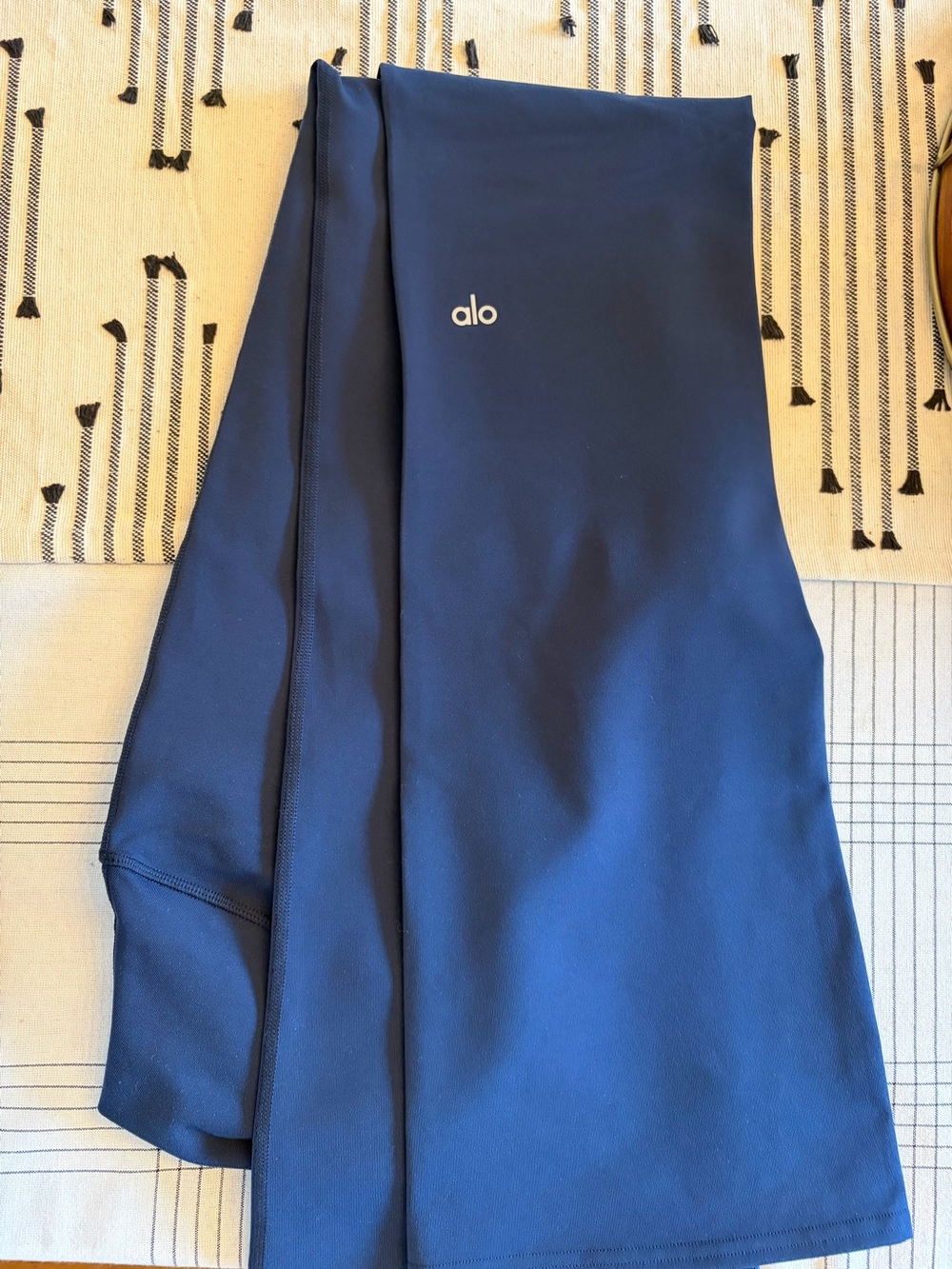 Alo airbrush high waist Navy bootcut legging